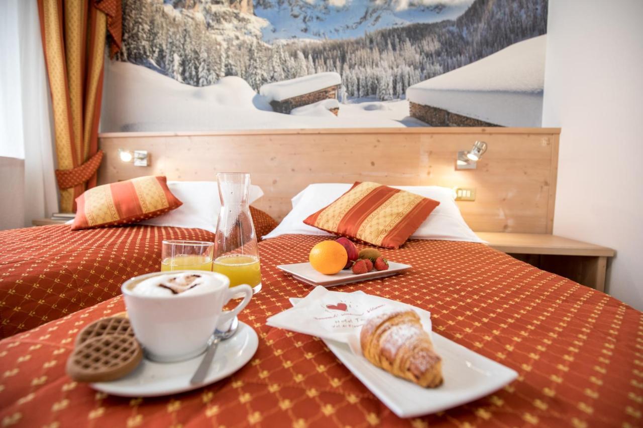 Hotel Touring เปรดัซโซ ภายนอก รูปภาพ