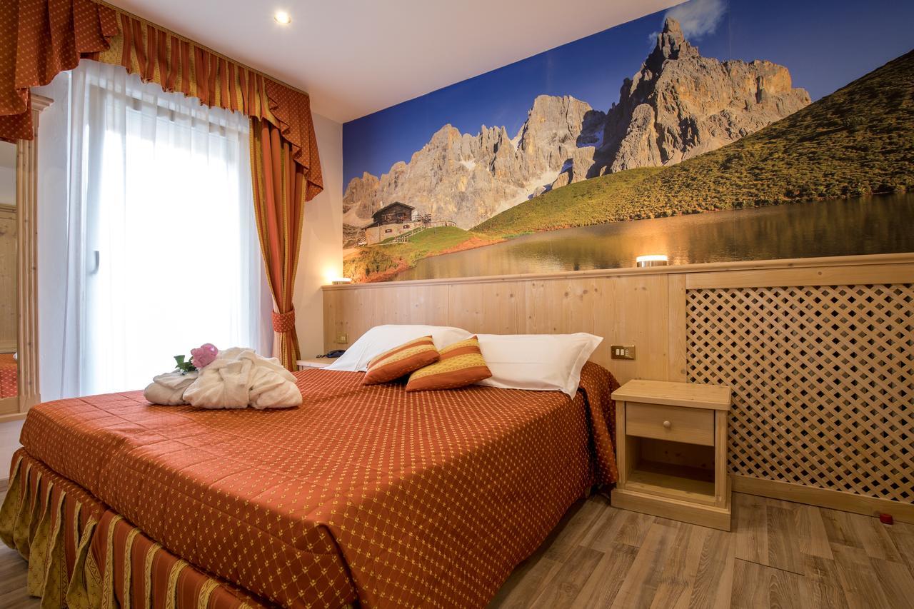 Hotel Touring เปรดัซโซ ภายนอก รูปภาพ